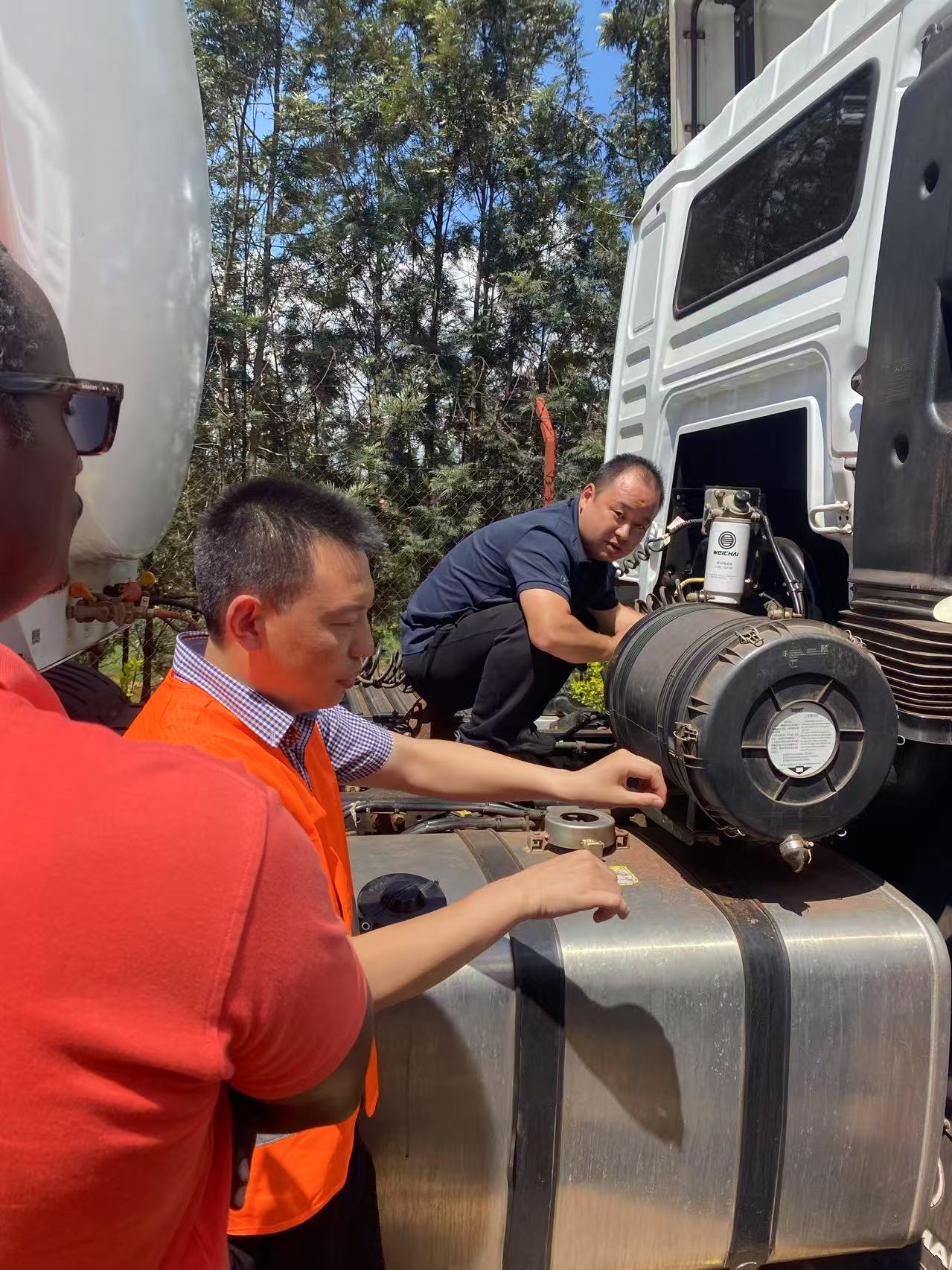 After-sales and fleet support for SINOTRUK HOWO trucks serving mining transportation and road construction haulage in Rwanda