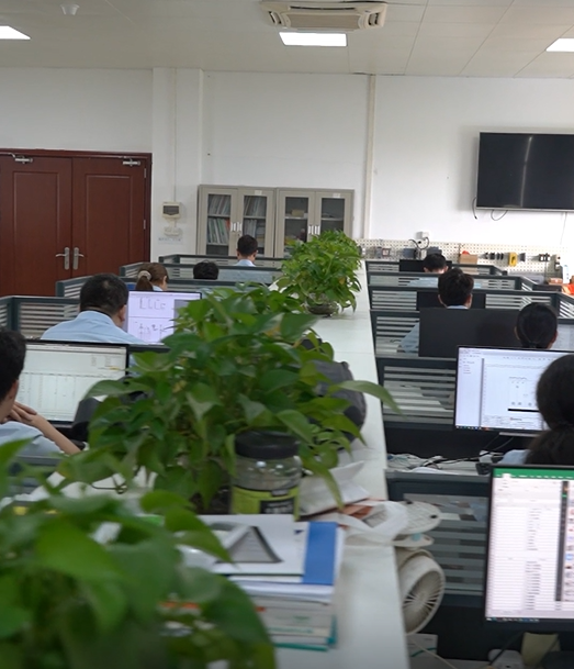 塗裝生產線客製化設計-工程設計部門辦公場景