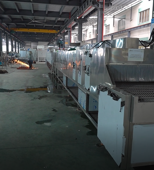 Instalación y puesta en marcha de una línea de recubrimiento automático