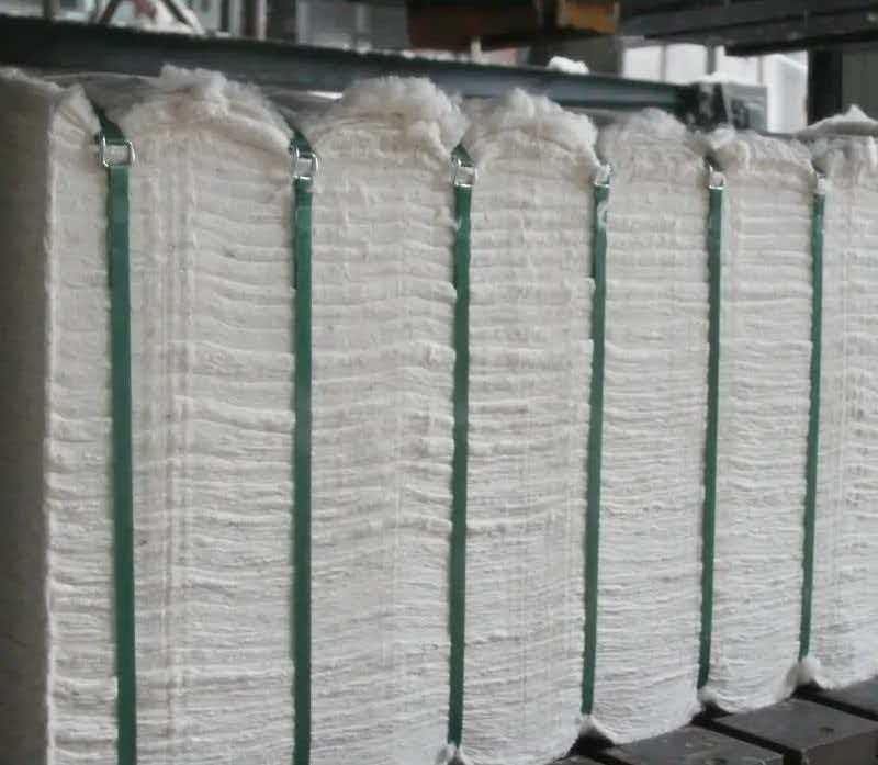 PET strap used in chemical fiber bale strapping at Sateri