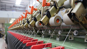 Yarn spinning