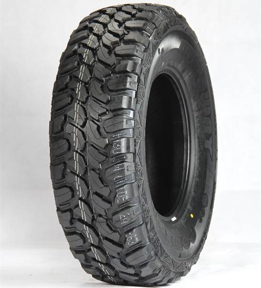 OFF-ROAD TIRE