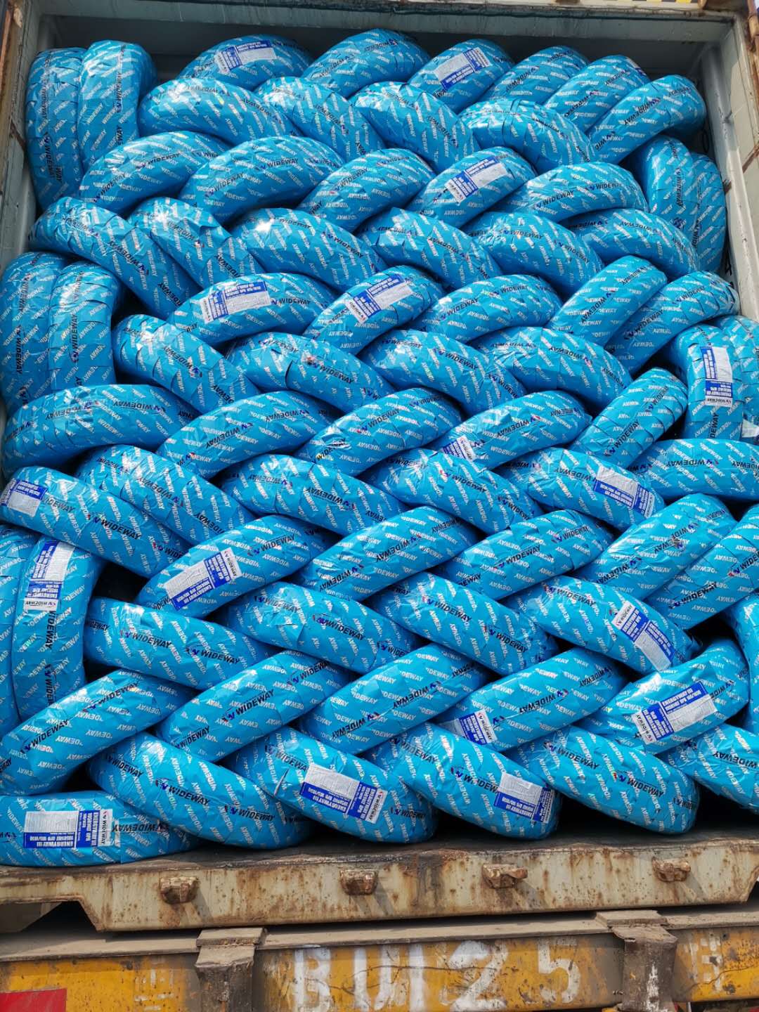 WIDEWAY tire container loading at Qingdao port for export shipment of customized off-road tires