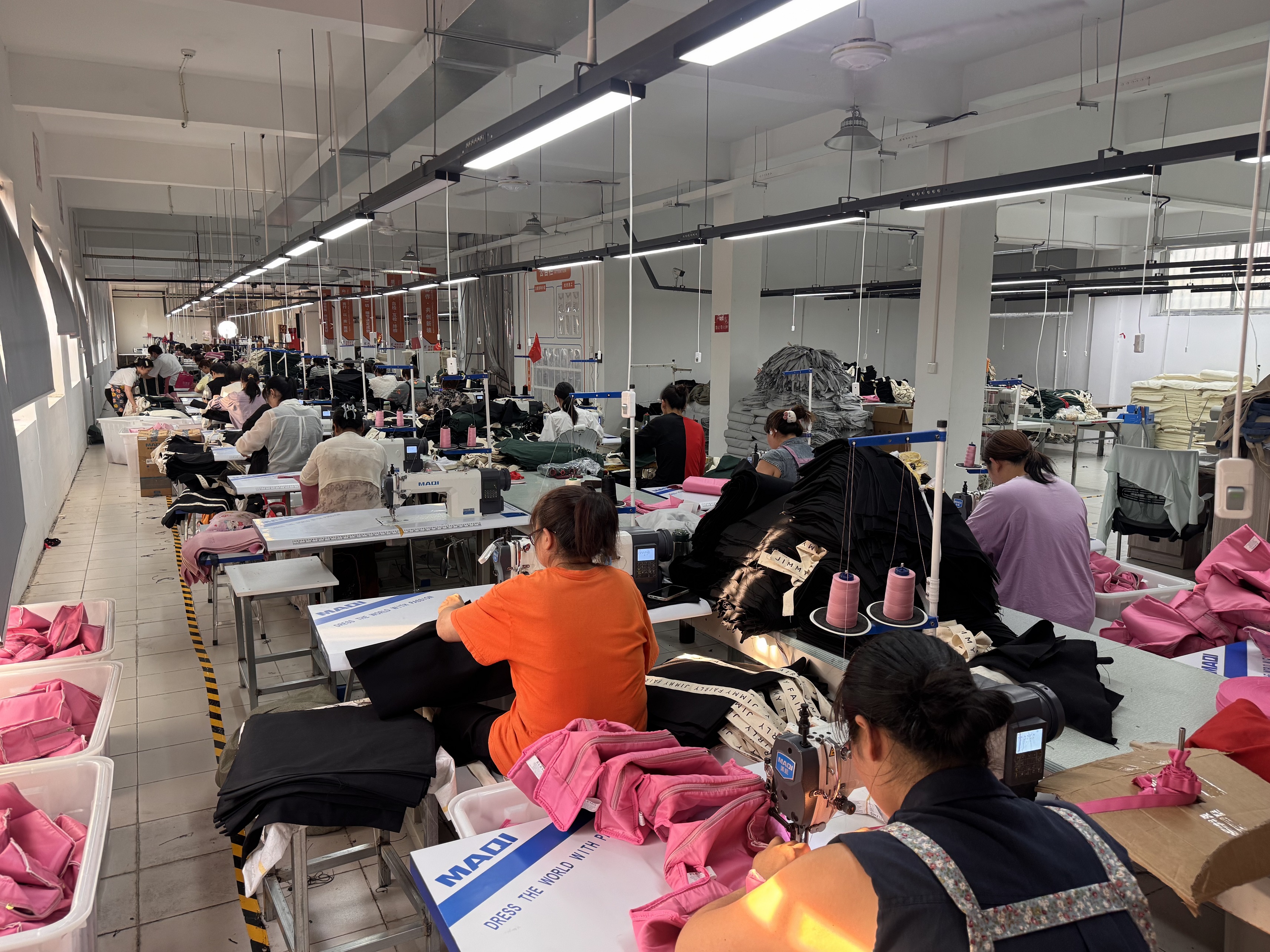 Yulite sub-factory supporting promotional bag order capacity