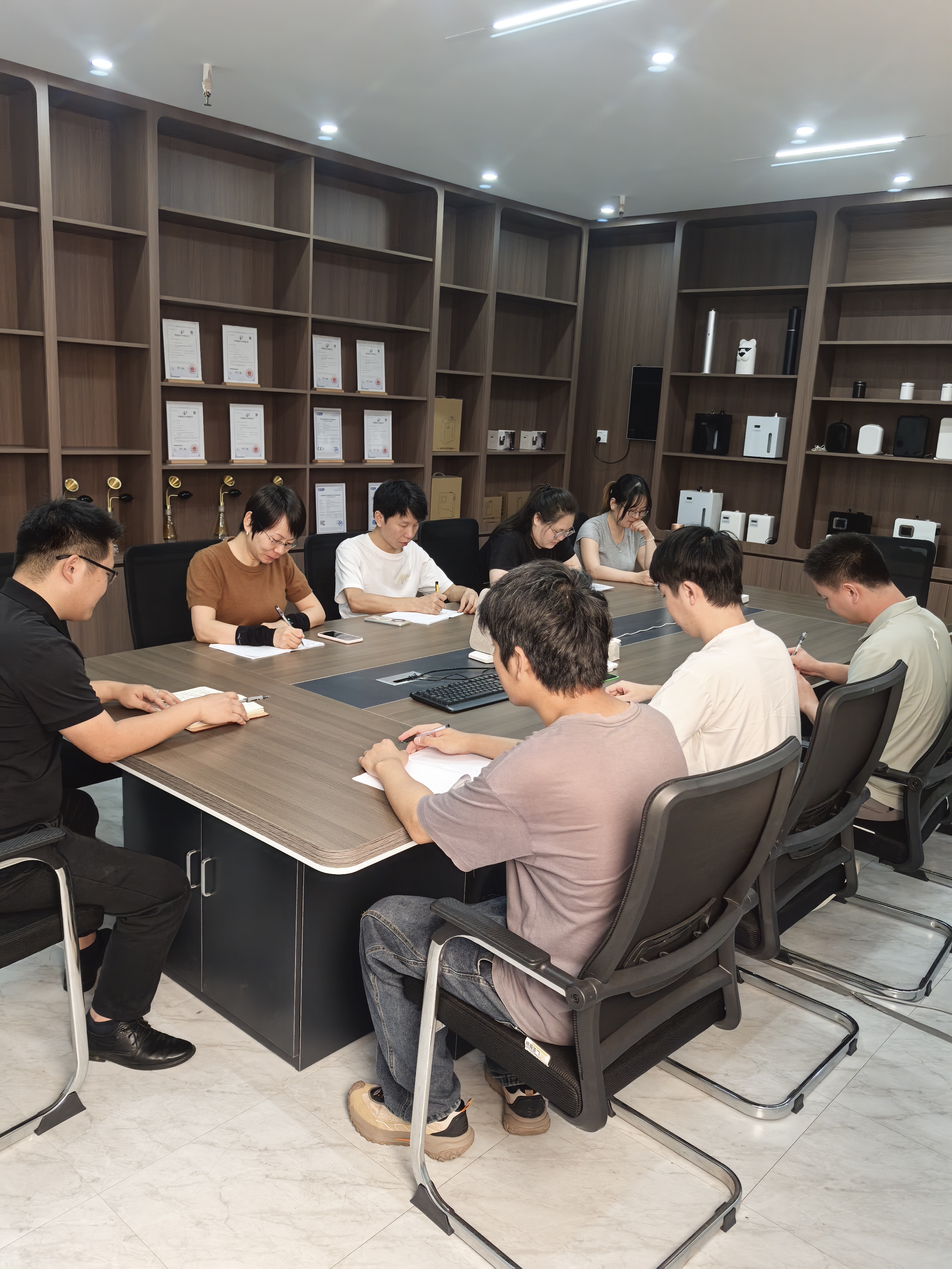 SCENTSEA meeting room showing professional negotiation environment