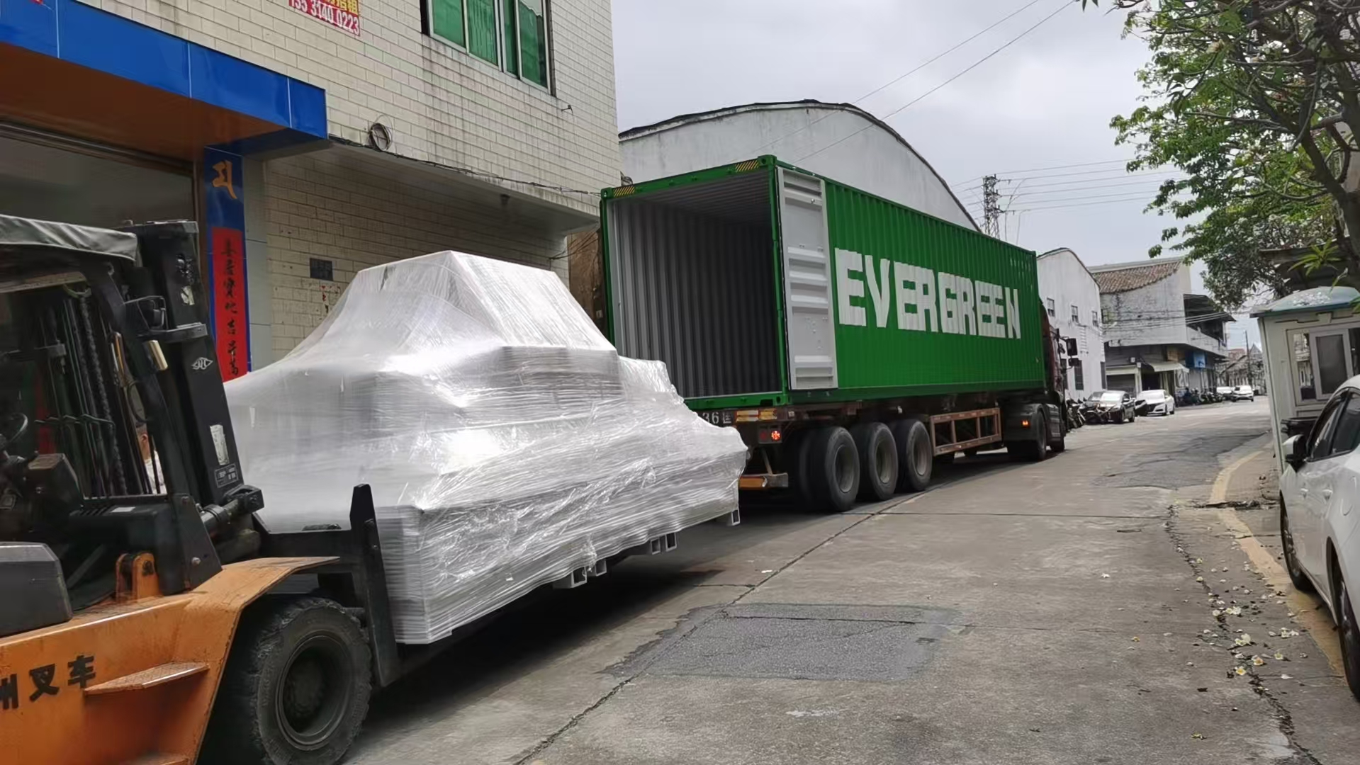 SYUTECH woodworking machines prepared for export shipment