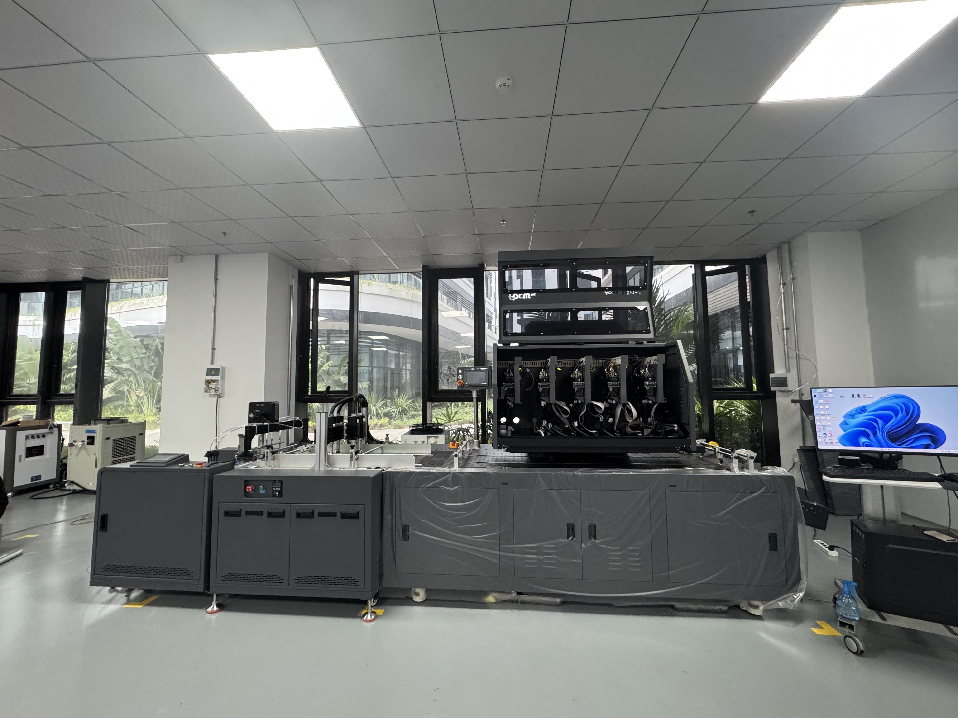 uv single pass printer can be equipted with plasma, corna system on demand, also can fit with an auto feeding machine in line