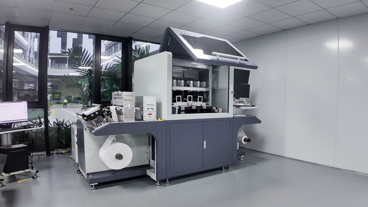 Focusinc_S350JetPress_Inkjet_Single_UV_Label_Printing machine 