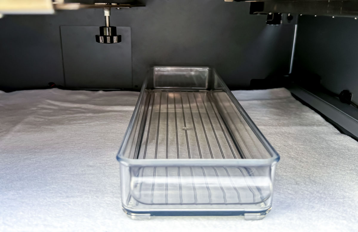 Transparent waste ink pad easy to maintain and clean