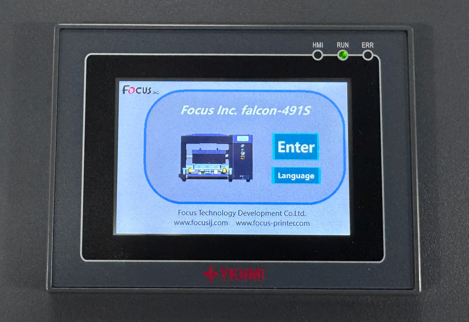 extra-large LED touch screen with integrated function design, convenient for machine operation and maintenance