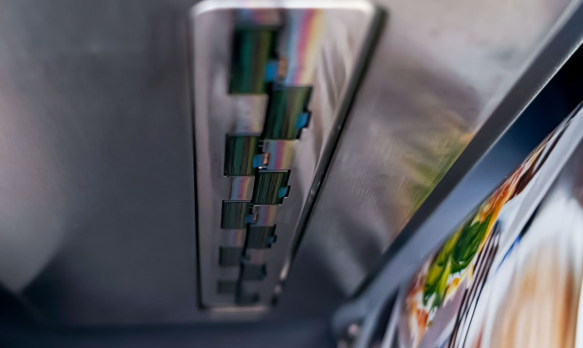 1200dpi PageWide technology can achieve 210mm or 300mm wide-format printing