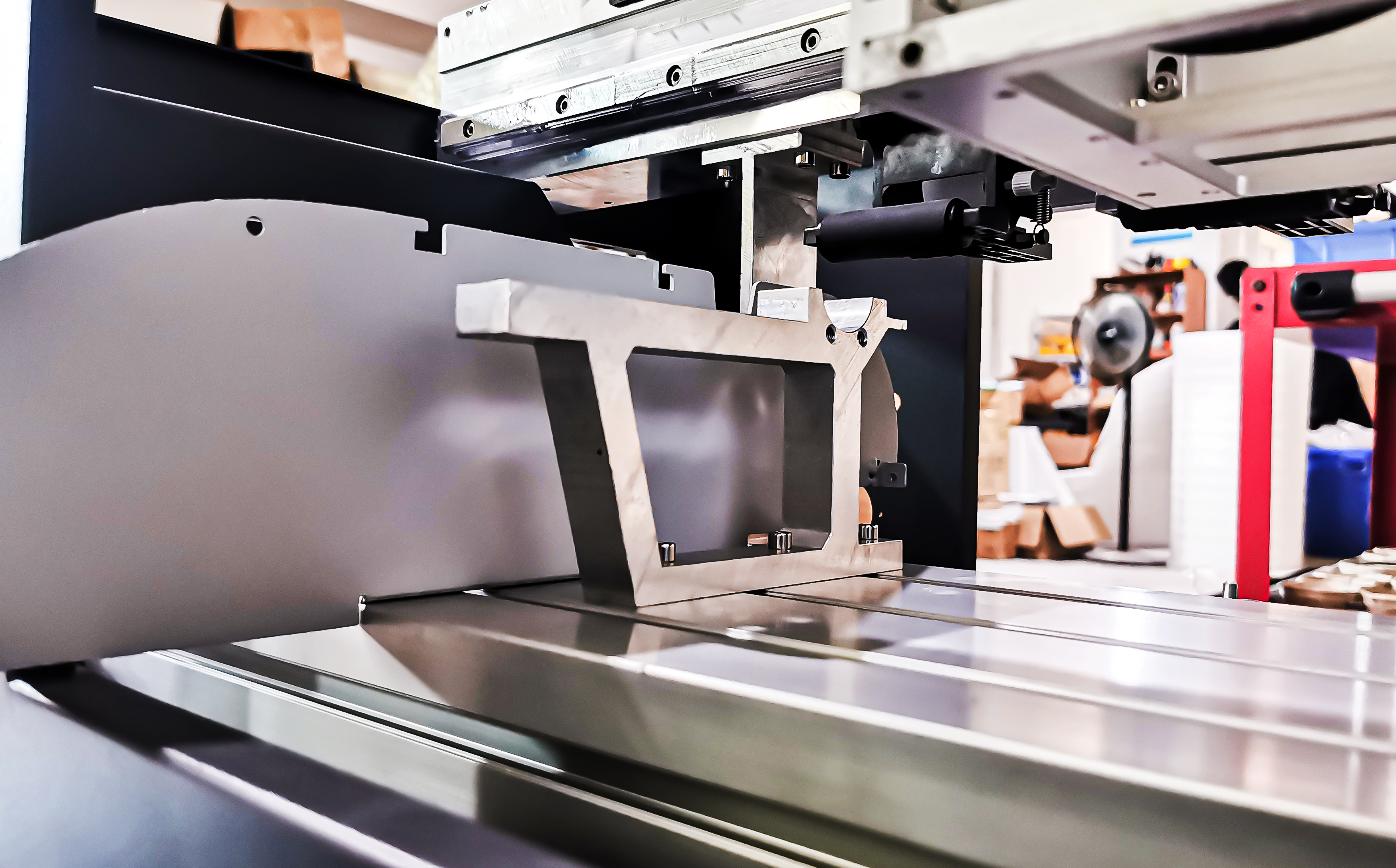 All keel made from high quality Pressure casting aluminum to ensure the high speed stable printing