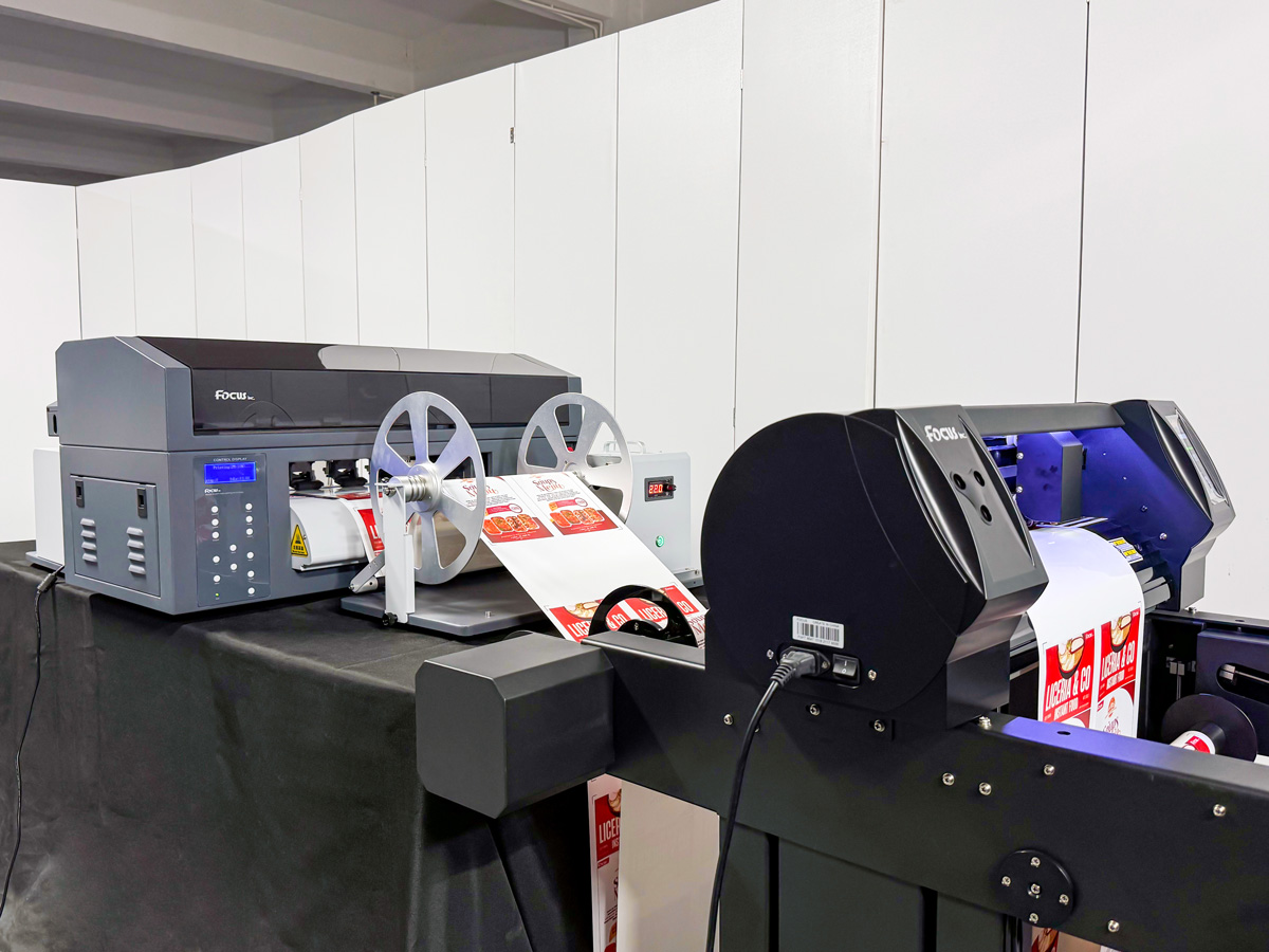 Can be used with automatic die-cutting, waste removal and rewinding system to achieve automated production