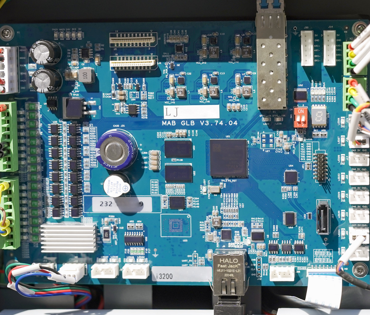 Industry 4.0 tertiary circuit protection design of the multi-functional printing board greatly improve the printing speed and printing quality