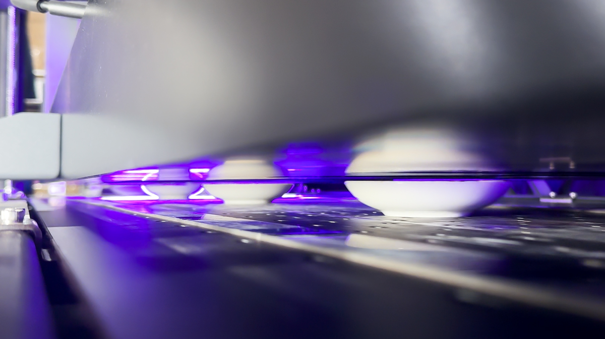 Thanks to the Seiko RC1536 printhead high-jet printing technology, it can achieve 26mm high-jet printing.