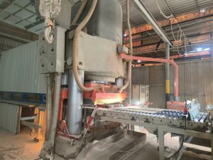 Tile press
