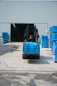 Loading tile