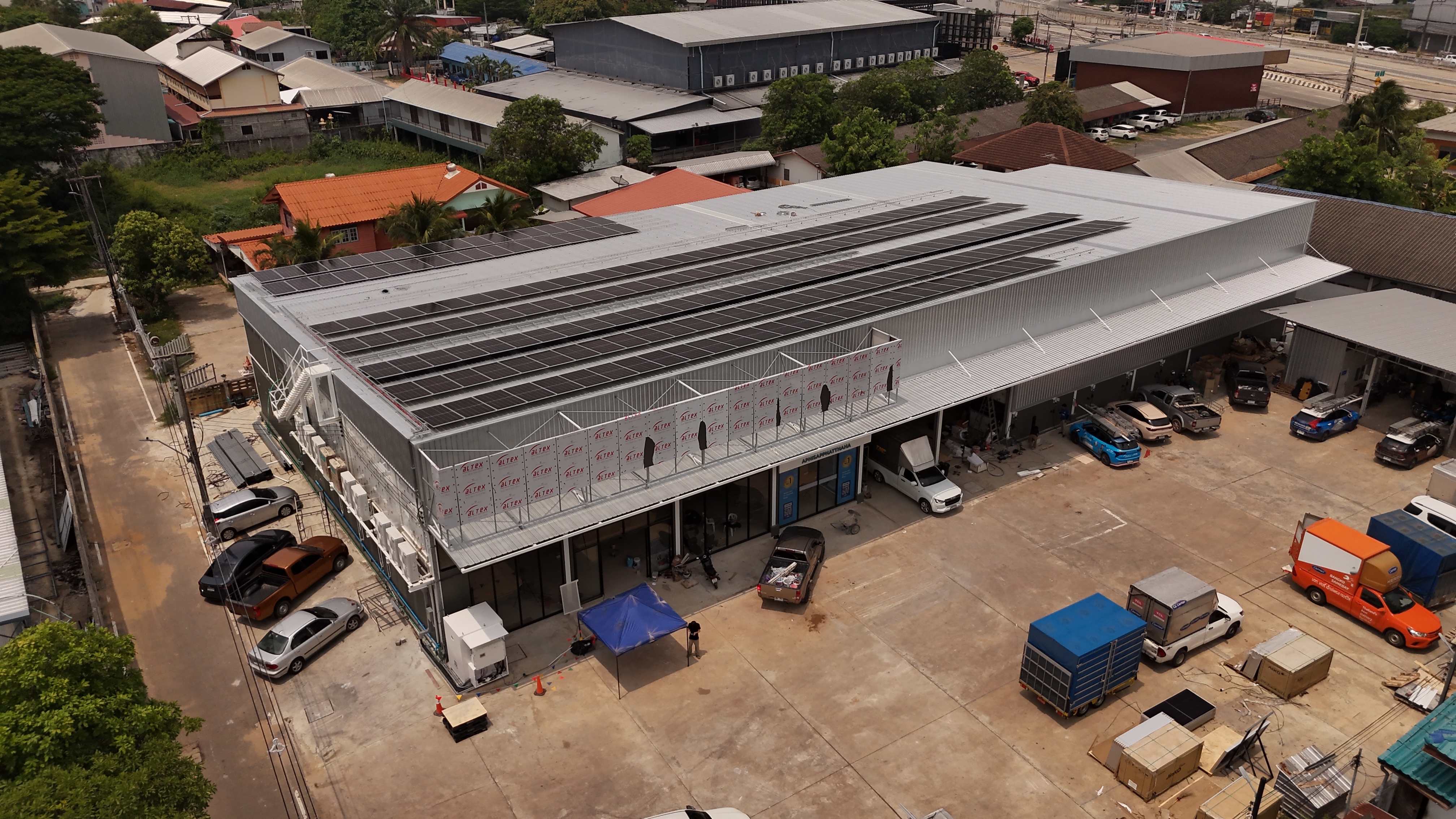 Rooftop solar PV factory project with EverCore ESS installation