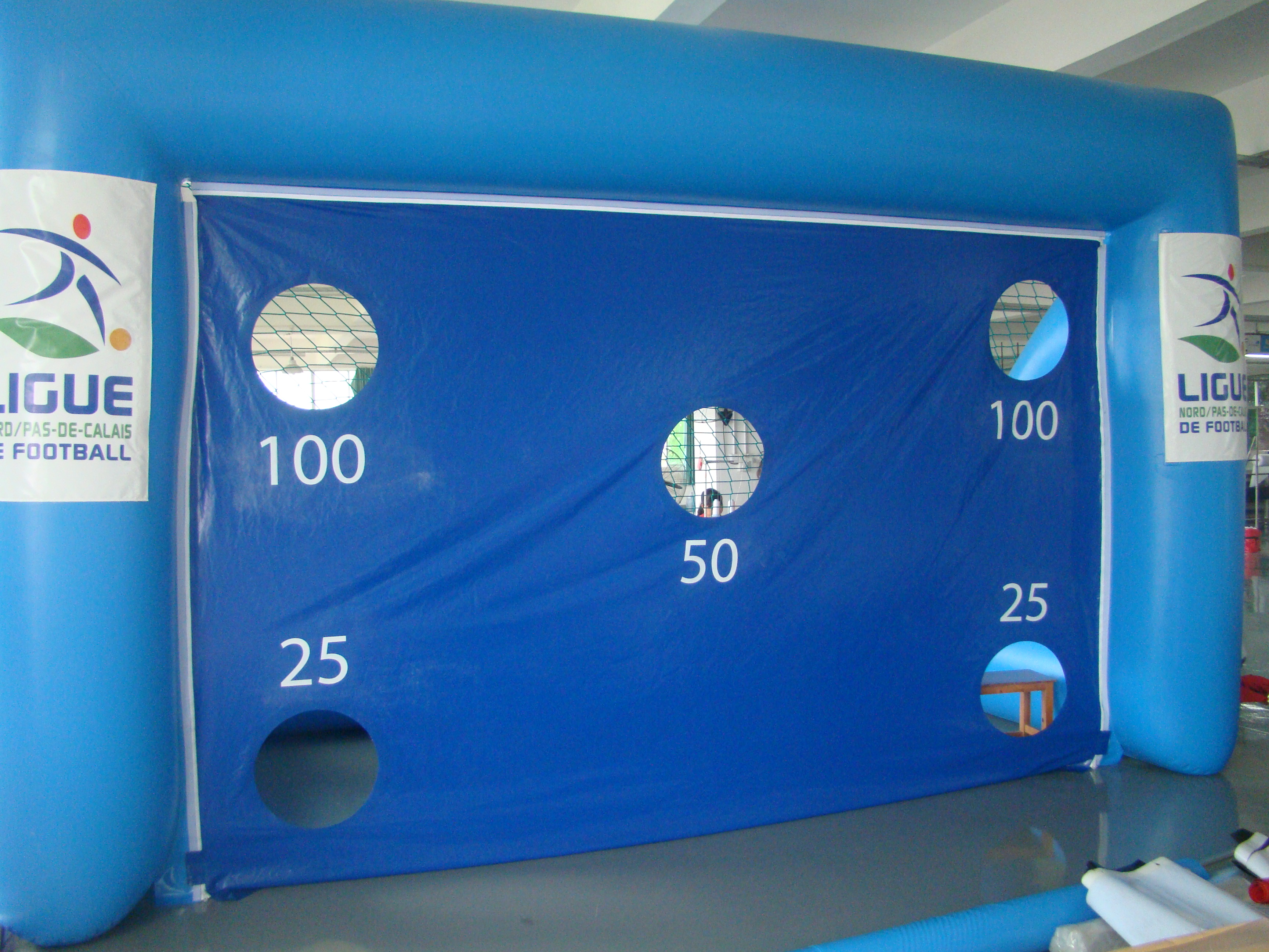 StarCanopy custom inflatable football goal for sports event OEM