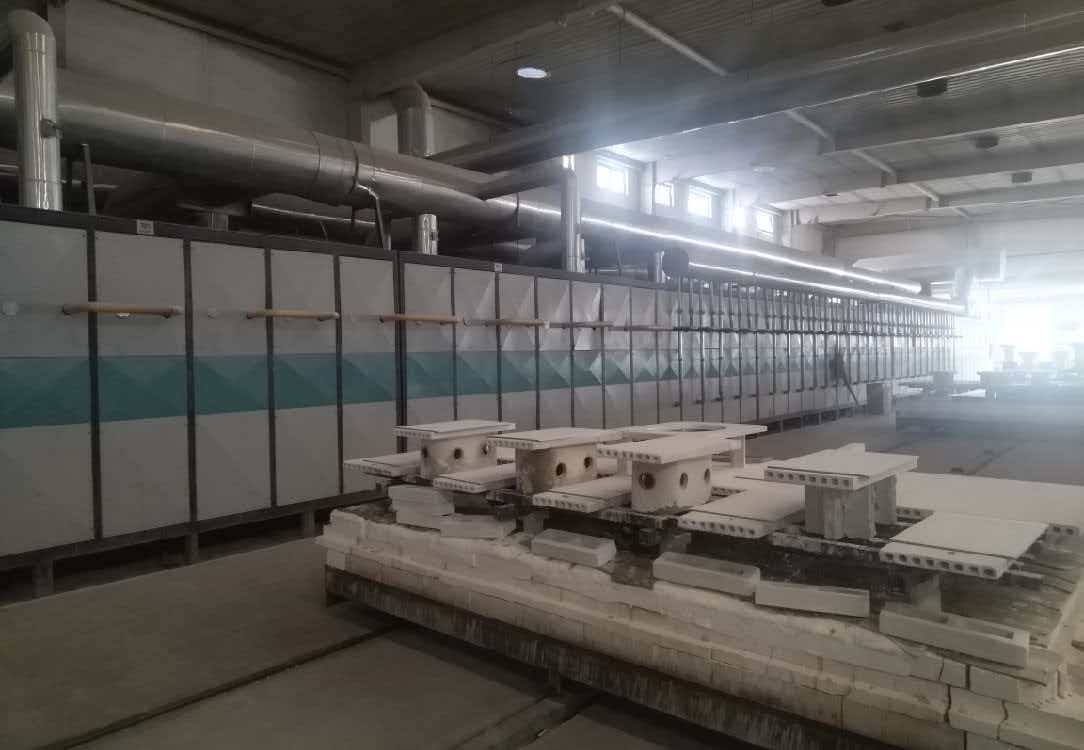 Tunnel kiln for high-temperature ceramic firing