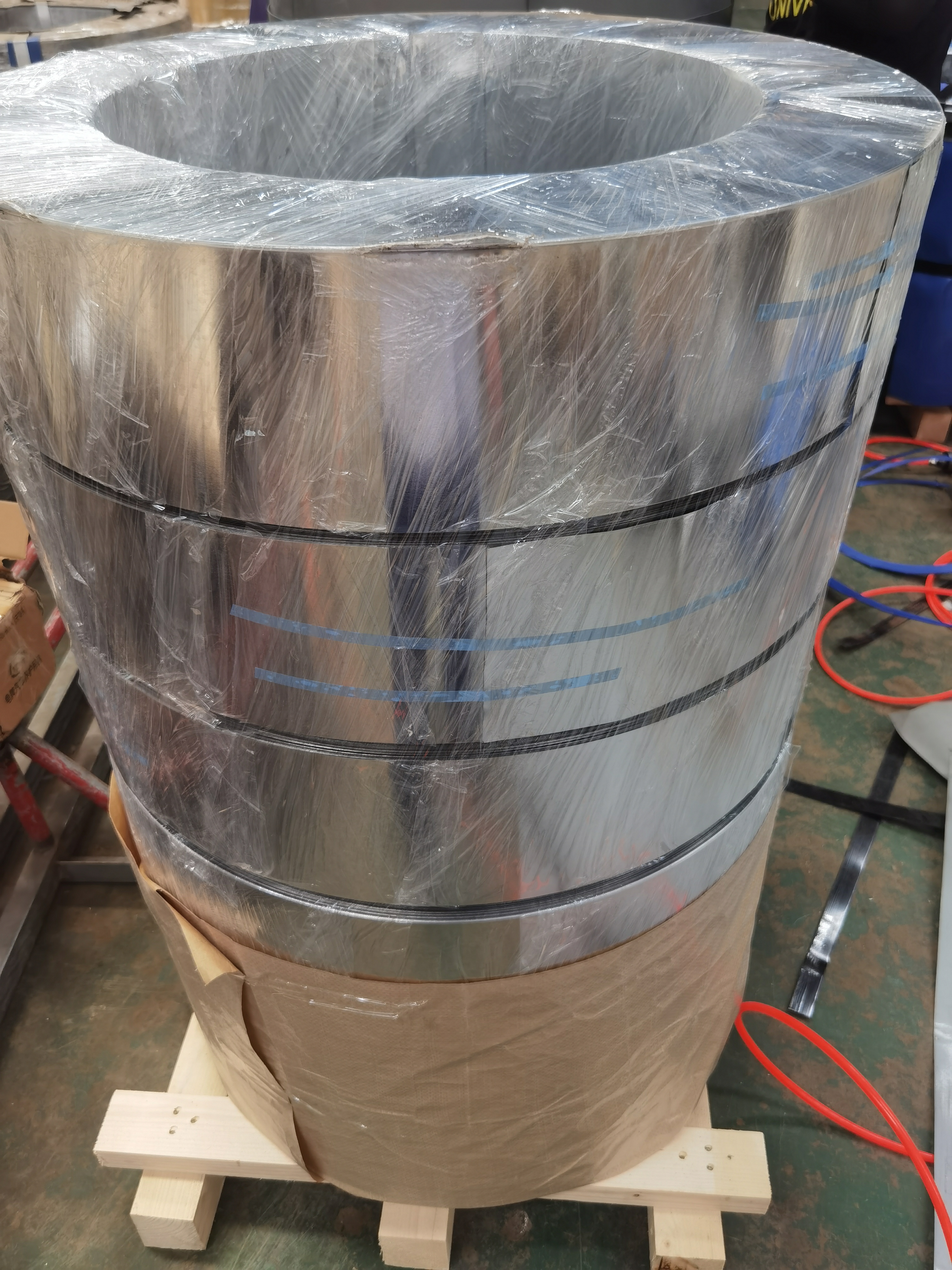 Youngson Metal tinplate product packaging – secure single-coil moisture-proof wrapping