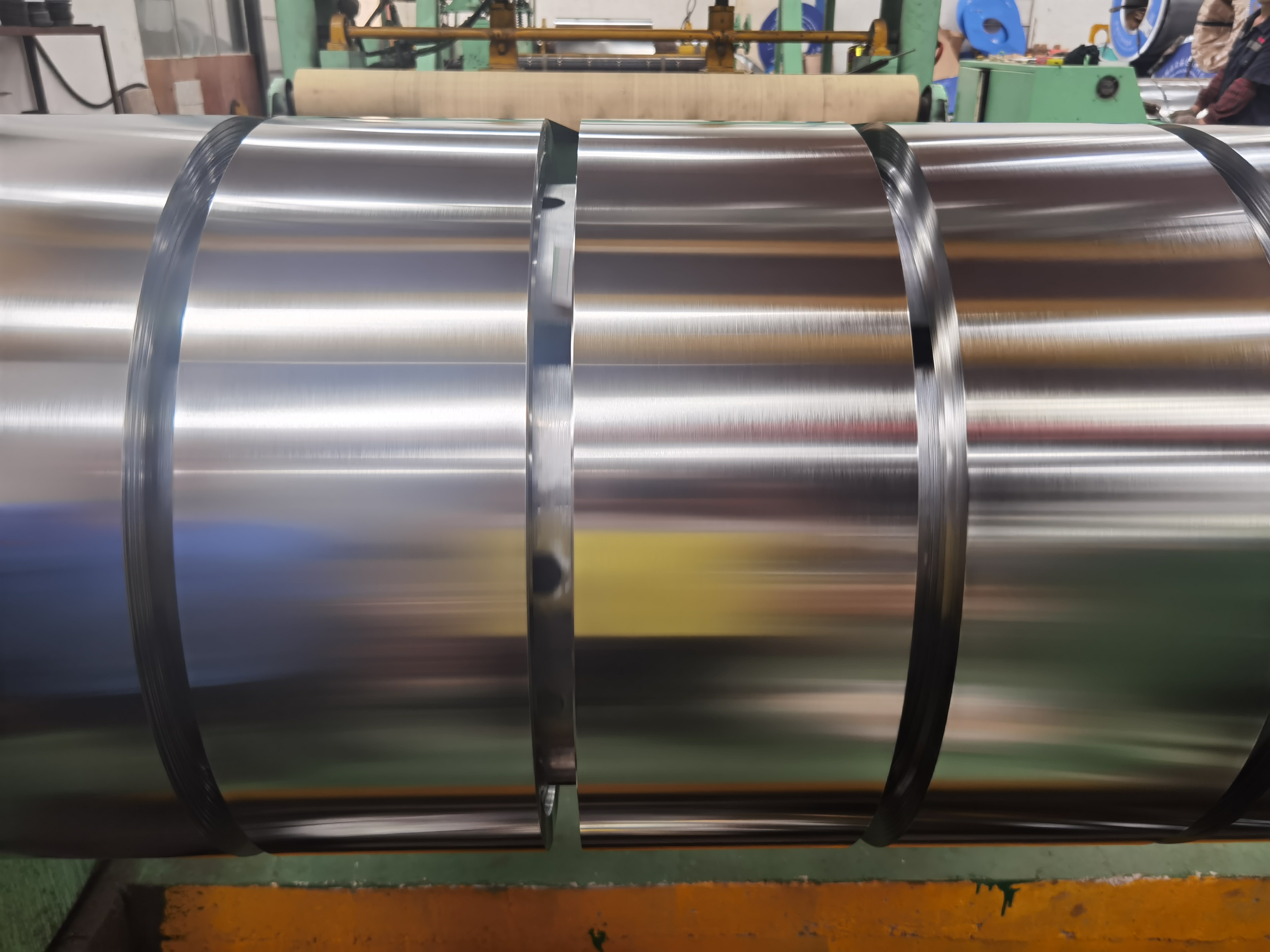 Narrow precision slit tinplate strip used for gasket and narrow-width hardware components