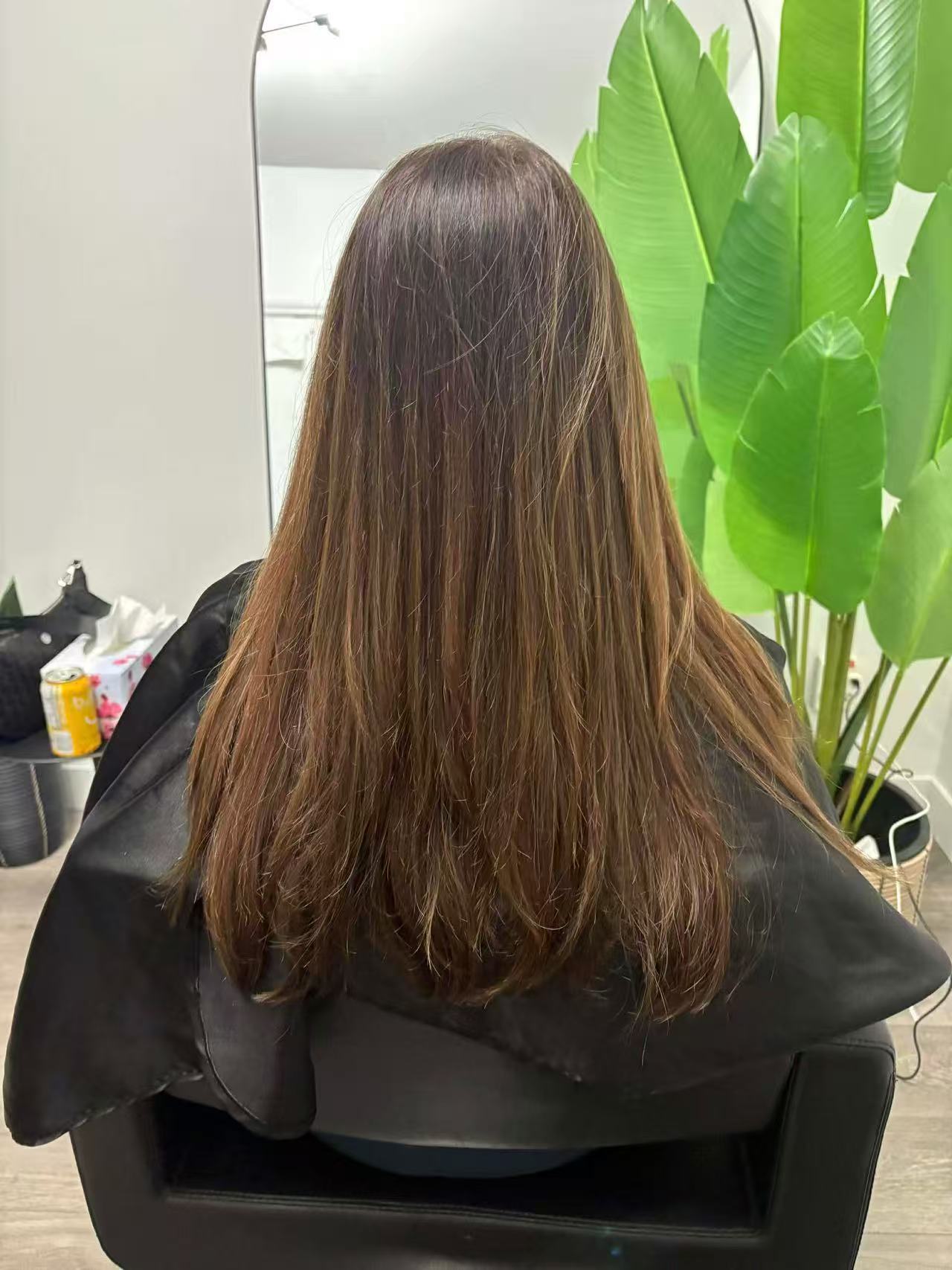 Hair salon application scenario of Dolas Dream genius weft hair extensions