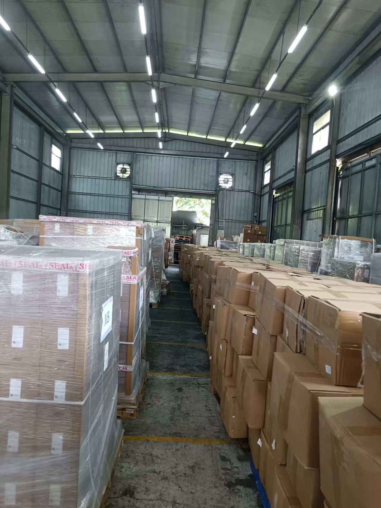 Hong Kong warehouse used for import cargo consolidation and customs clearance operations