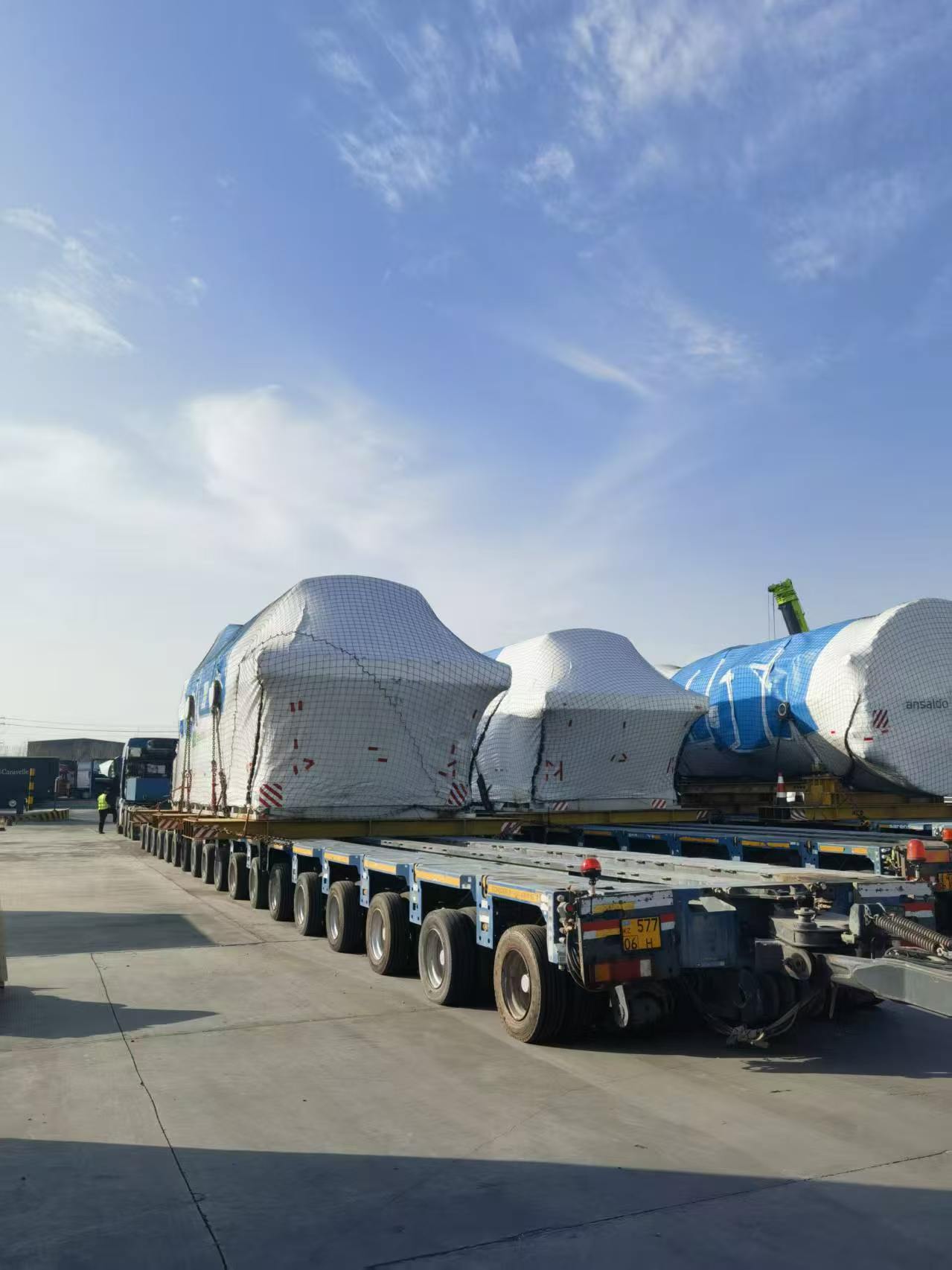 Project cargo and heavy-lift shipment requiring coordinated import customs clearance