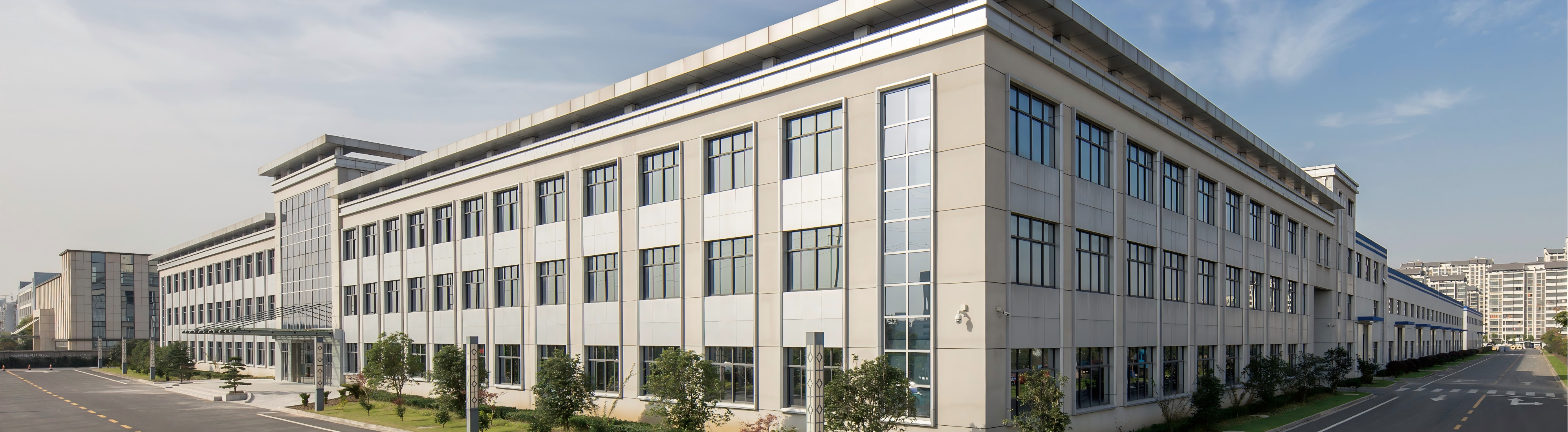 Nanfang Communication production facility and optical cable manufacturing