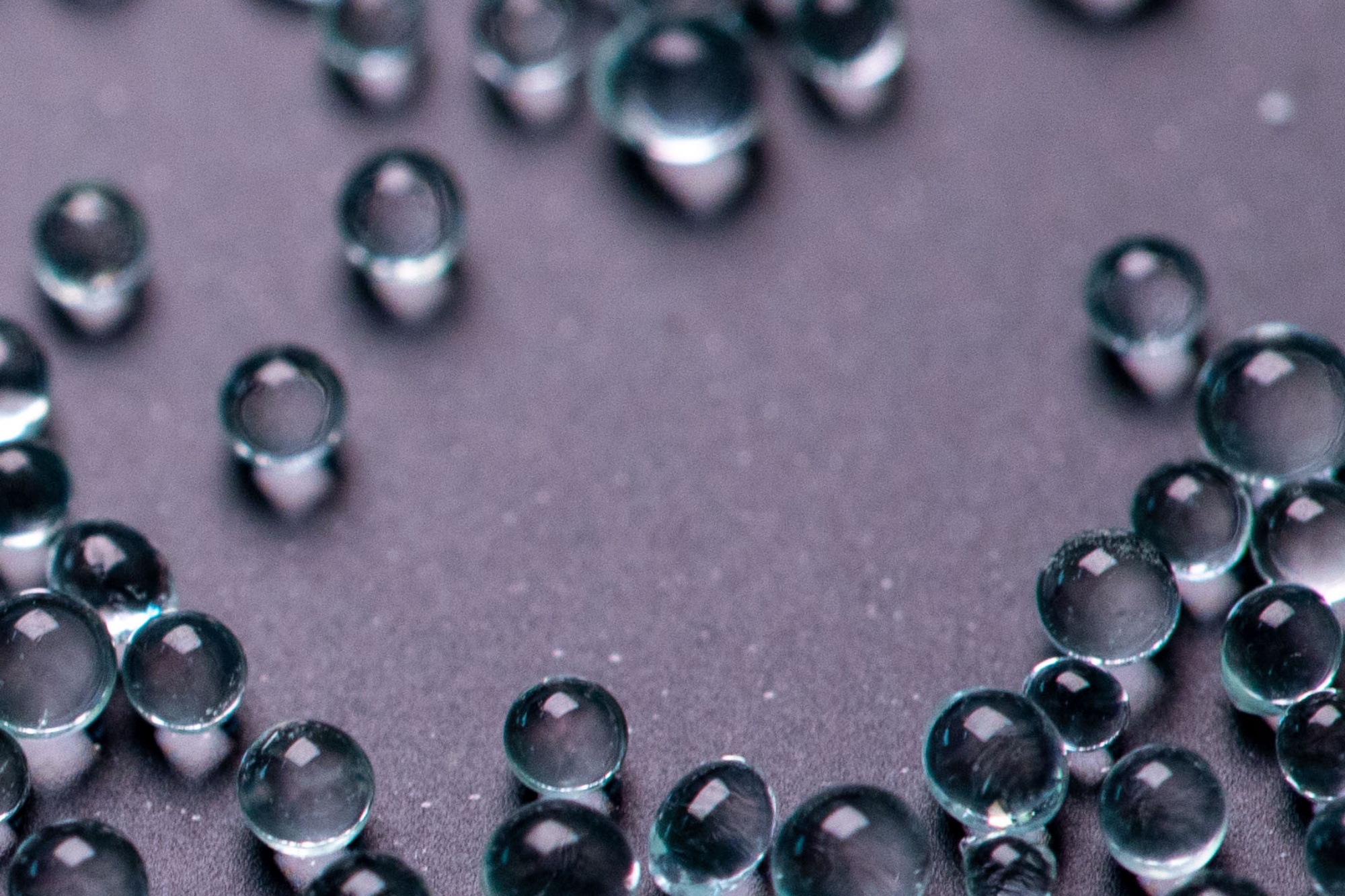Matte glass beads for road safety application