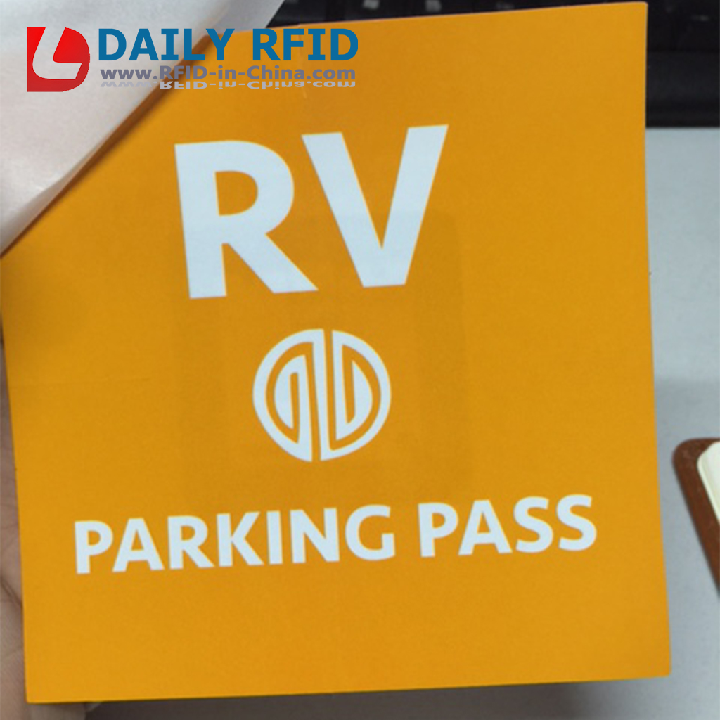 Tamper-proof Long Range RFID Windshield Tag-05<p class=