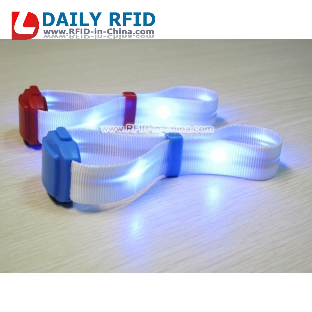 LED RFID Bracelet<p class=