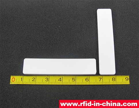 RFID UHF Industrial Silicone Laundry Tag - 1<p class=