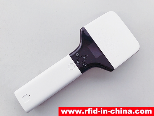 UHF Bluetooth RFID Handheld Reader DL1090<p class=