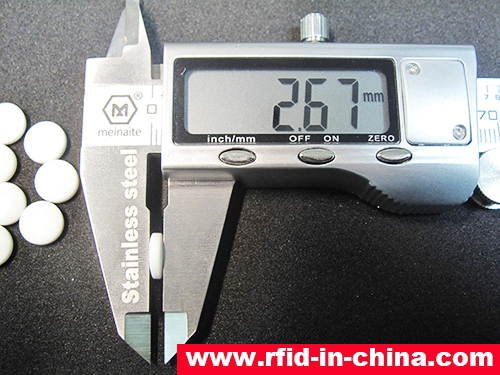 UHF RFID Tiny Laundry Tag - 3<p class=