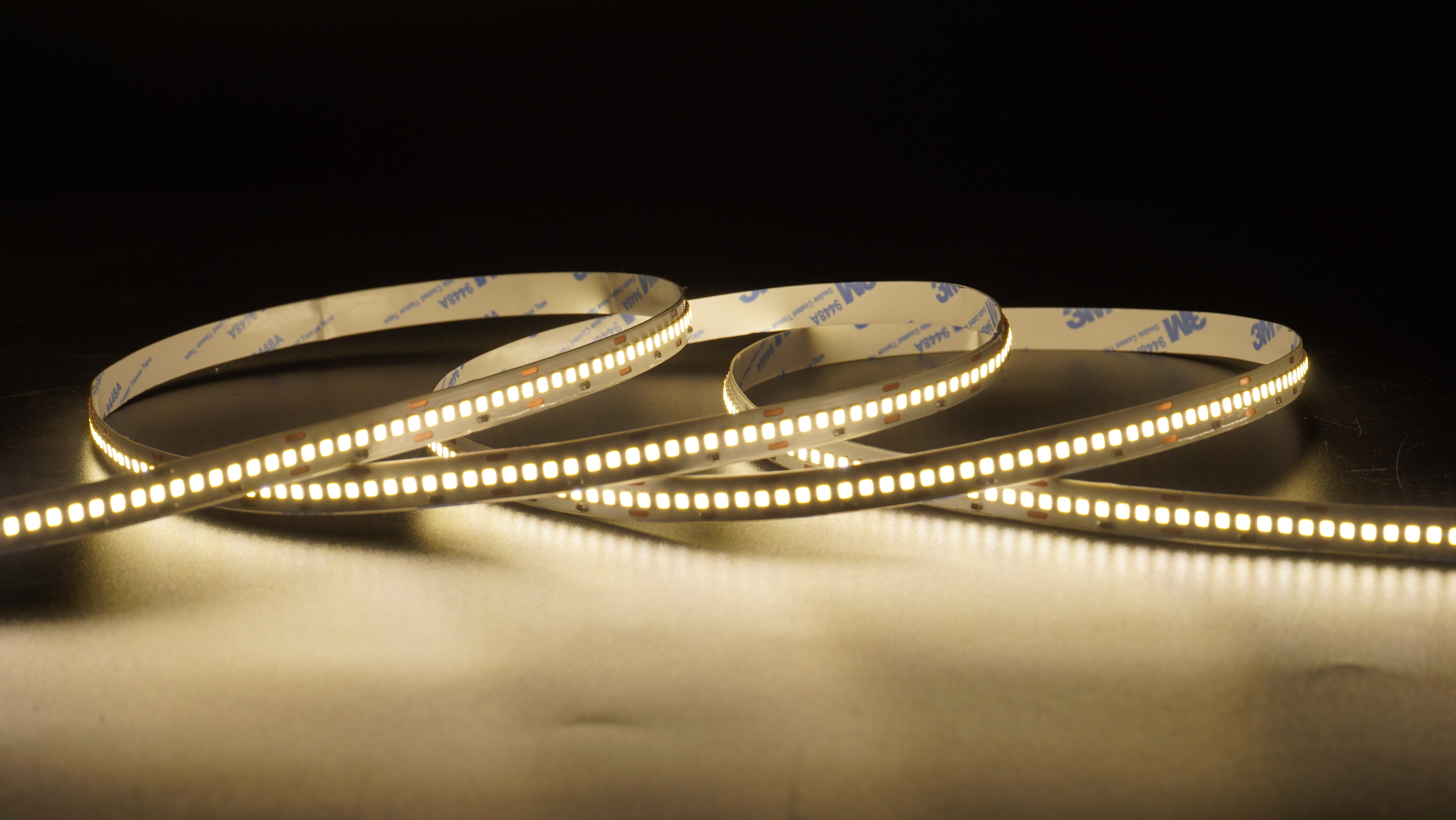 High Luminous Efficiency LED Strip Light-XP-G10-DC24V
