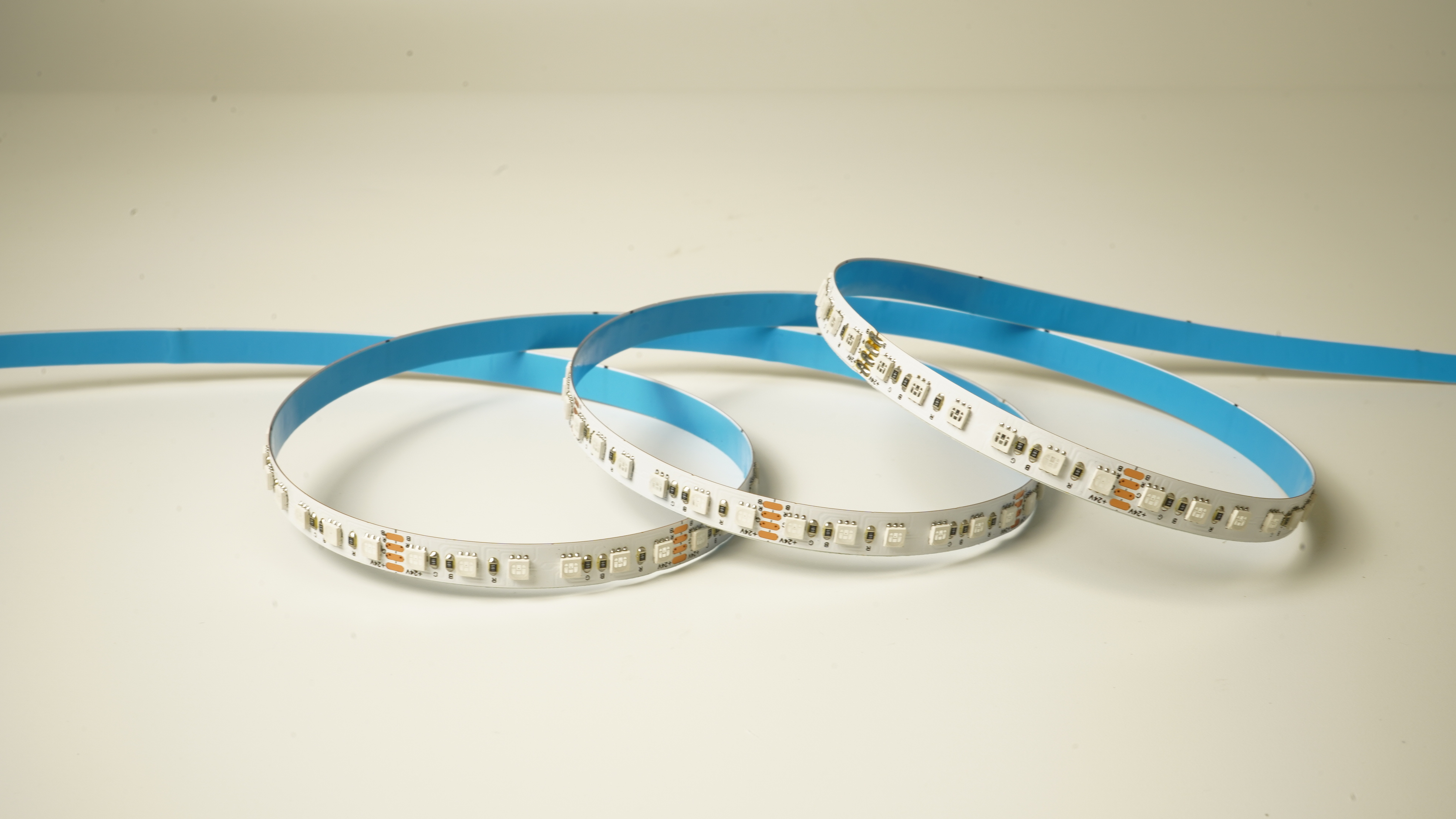 Multi-Color LED Strip Light XP-D5