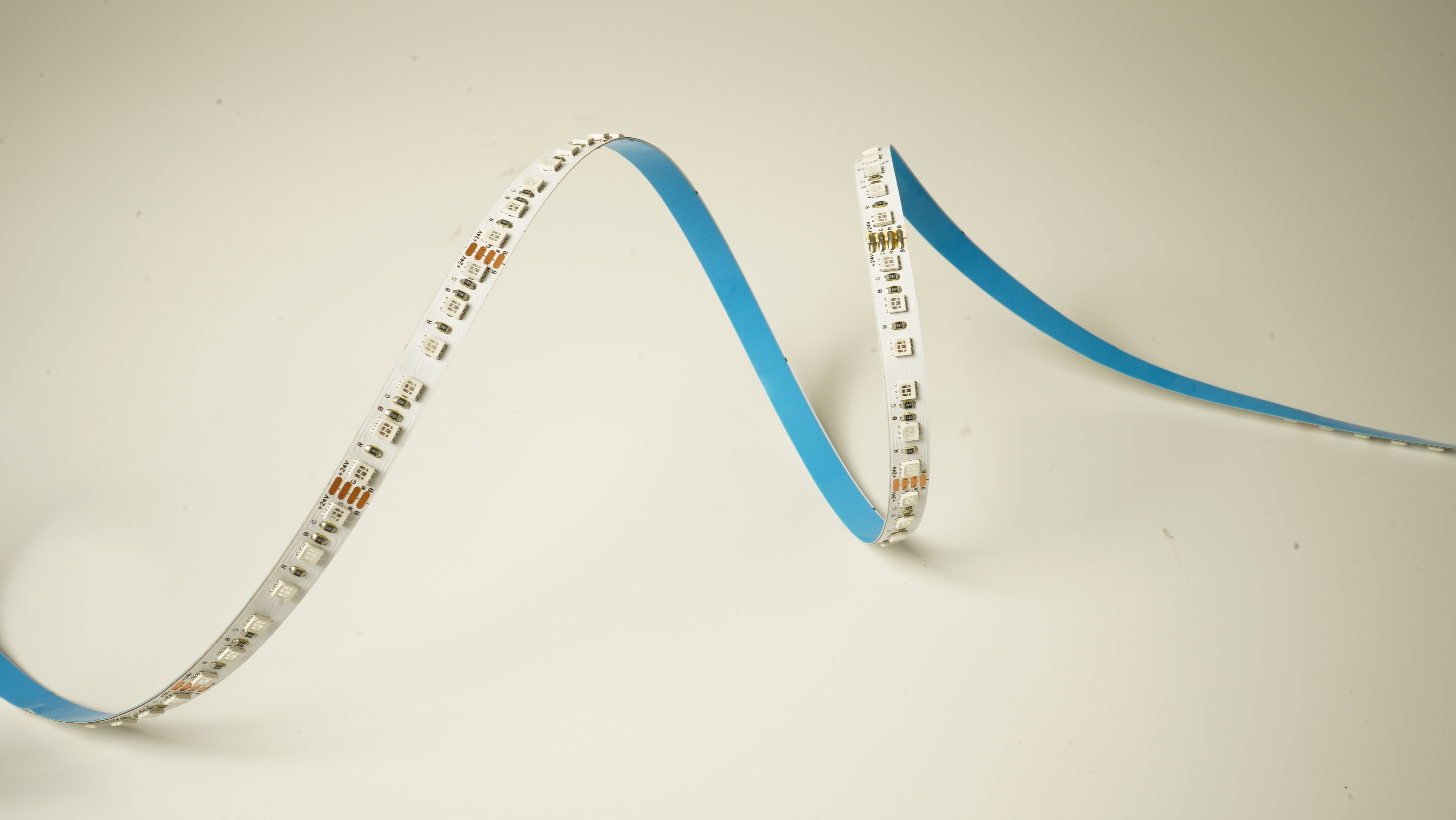 Multi-Color LED Strip Light XP-D5
