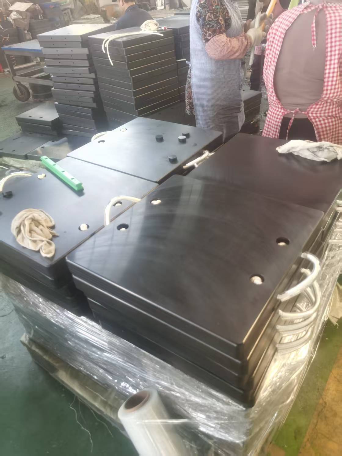 UHMWPE Outrigger Pad