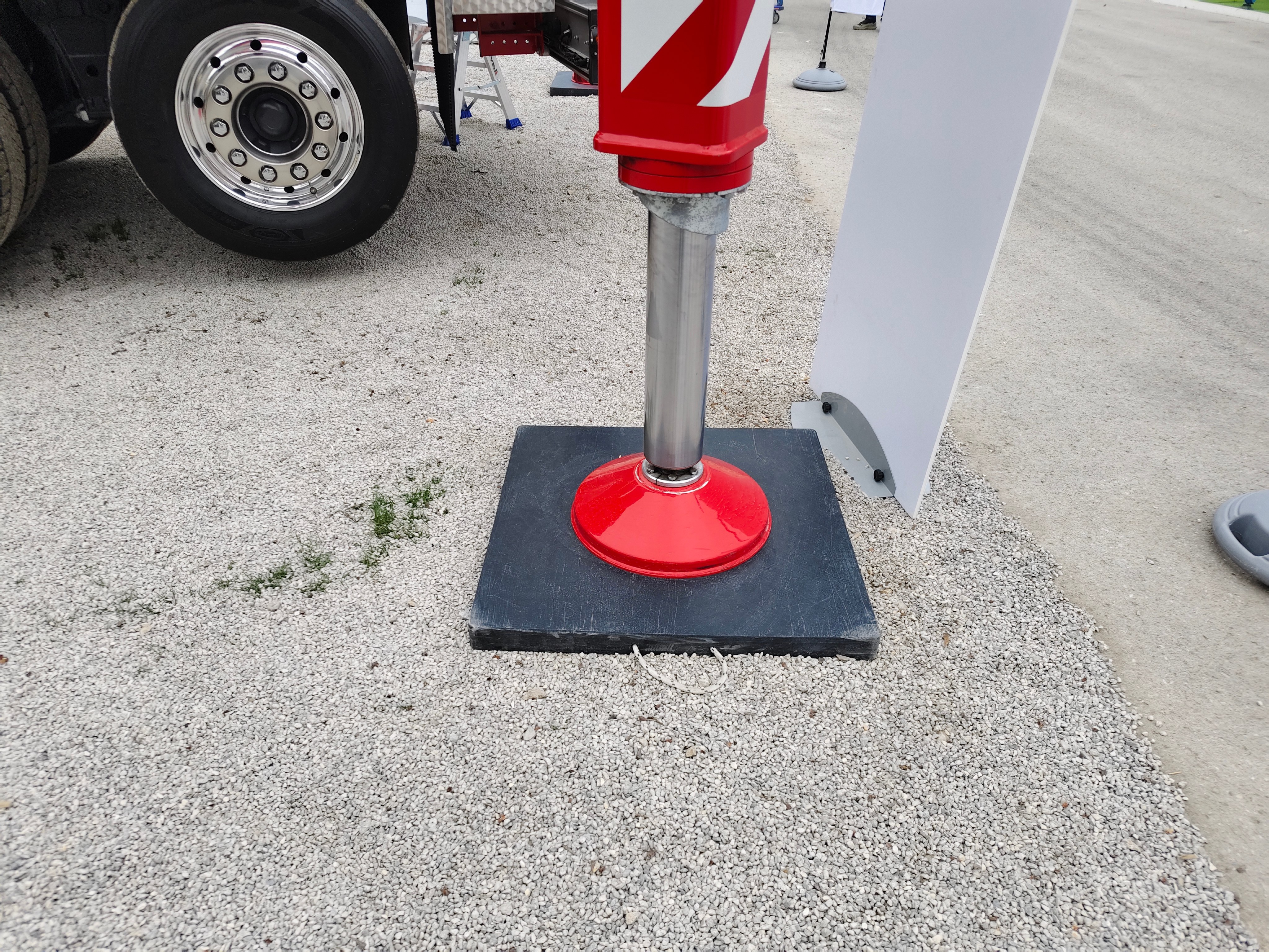 Crane Rental Companies
Crane Hire Companies
Heavy Lift Contractors
Crane & Rigging Companies
Lifting Equipment Distributors
Crane Parts Distributors
Heavy Equipment Rental Companies
Concrete Pumping Companies
Industrial Installation Contractors
Construction Contractors
Importers & Distributors