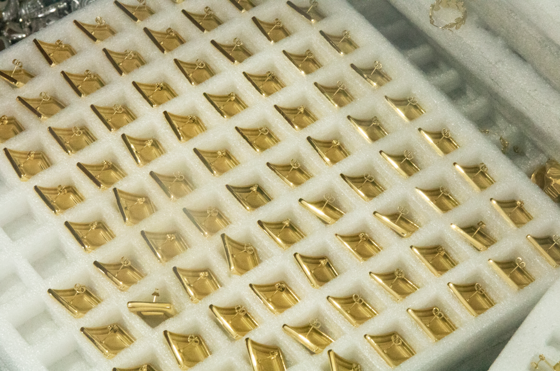 Jusnova Jewelry shipment ready for export to global wholesale customers