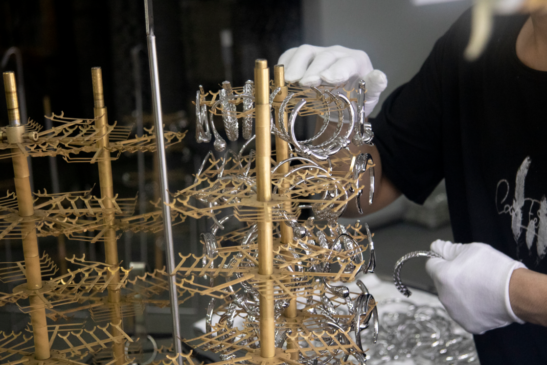 Quality control inspection of stainless steel jewelry