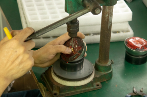 Prong setting – securing function