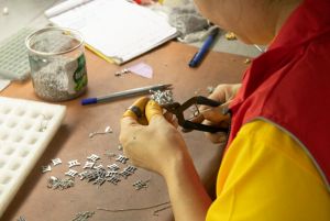 Jewelry 
Accessory Assembly