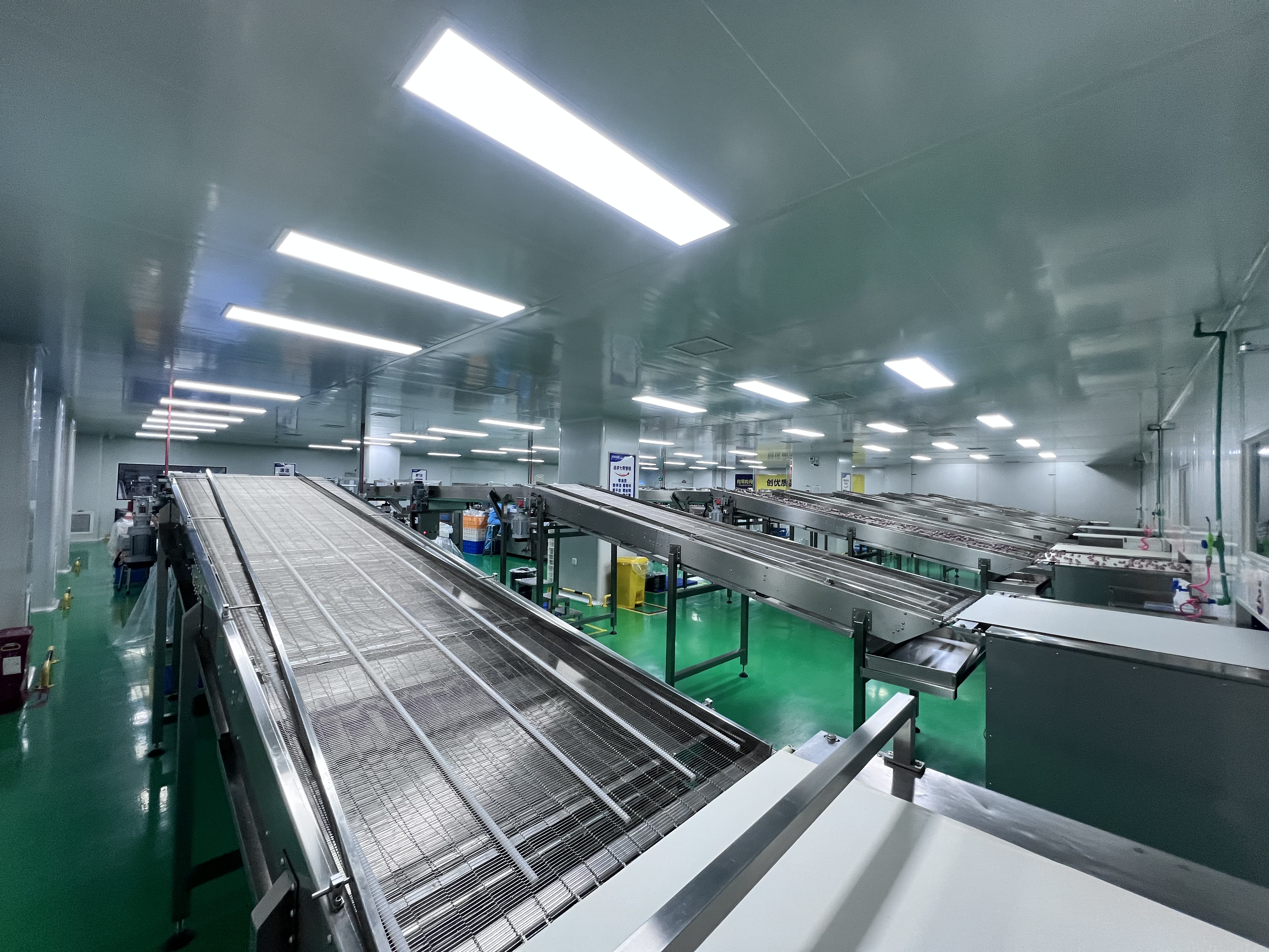 Coated Product Transfer to Cooling Area