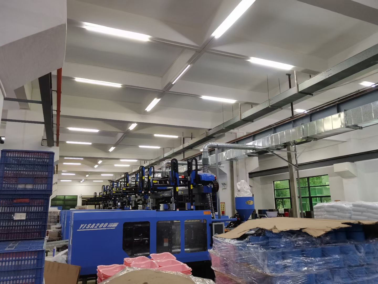 PET preform injection machine production line in a client factory