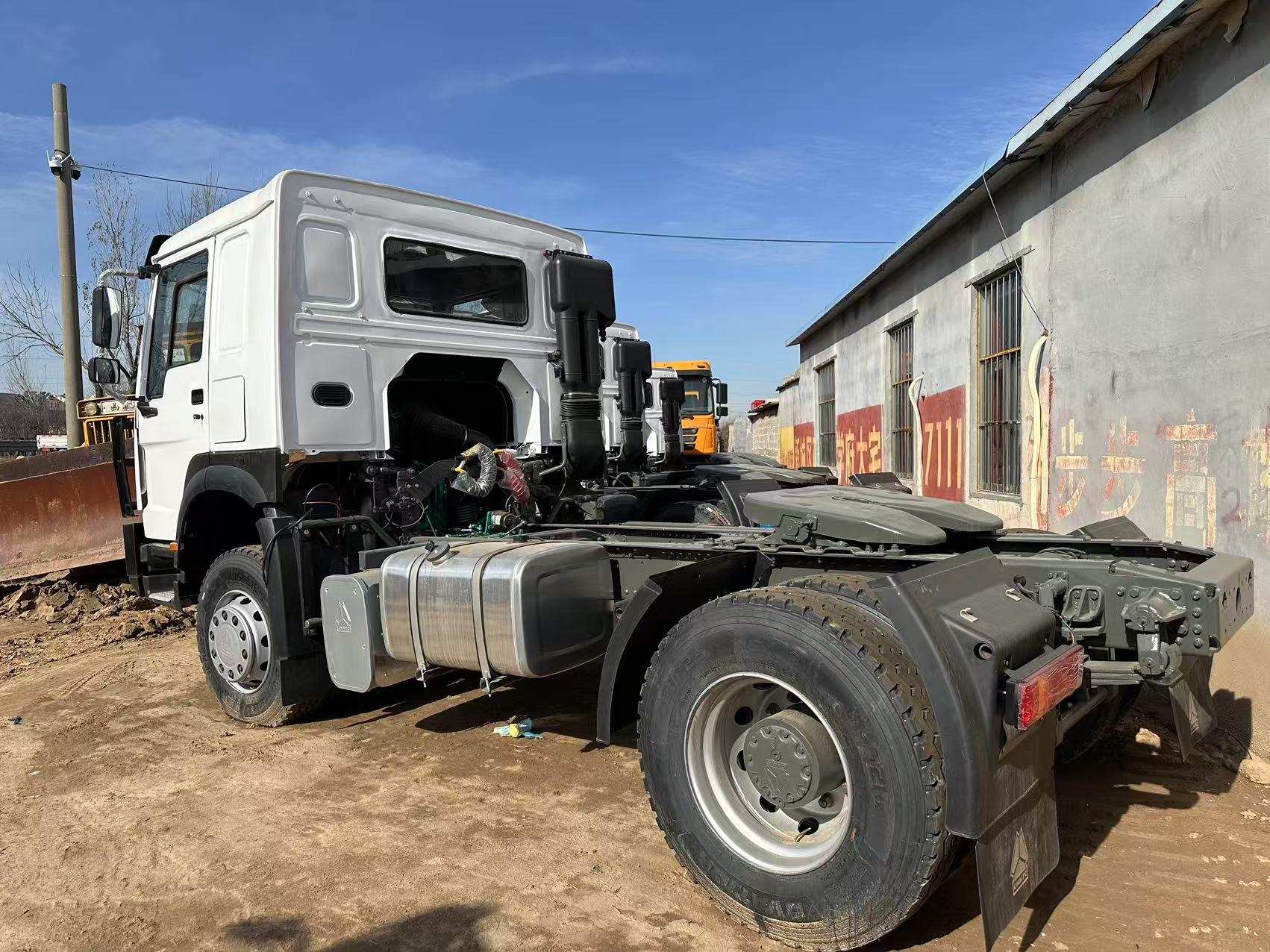 Sinotruk tractor truck