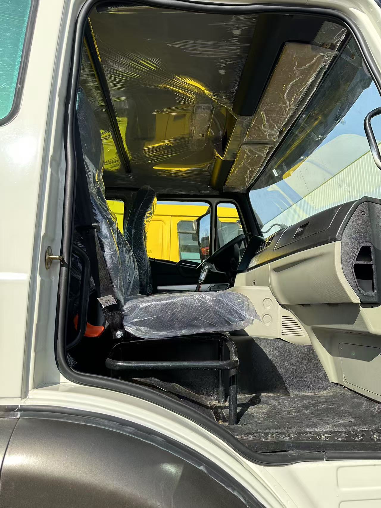 Sinotruk tractor truck