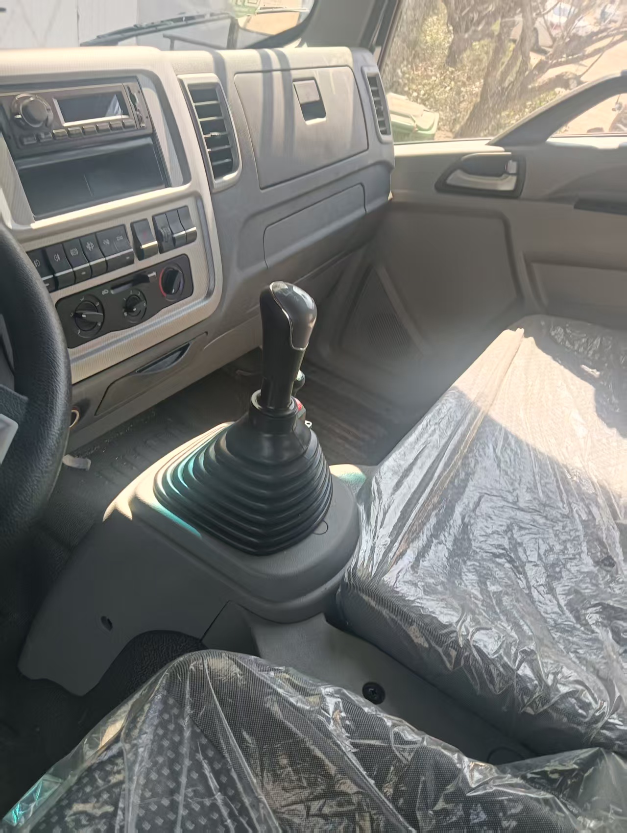 HOWO light duty truck